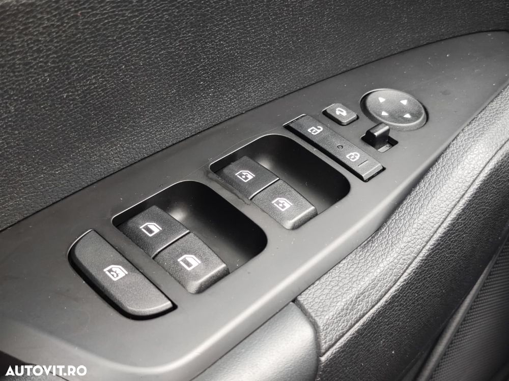 Kia Sportage 1.6 CRDI 2WD Eco-Dynamics+ (48V M-H) DCT Spirit - 25