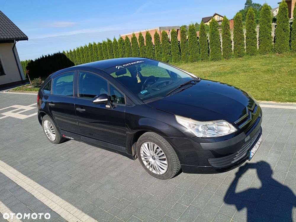 Citroën C4 1.6 16V Confort - 3