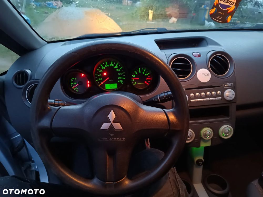 Mitsubishi Colt 1.3 Inform - 5