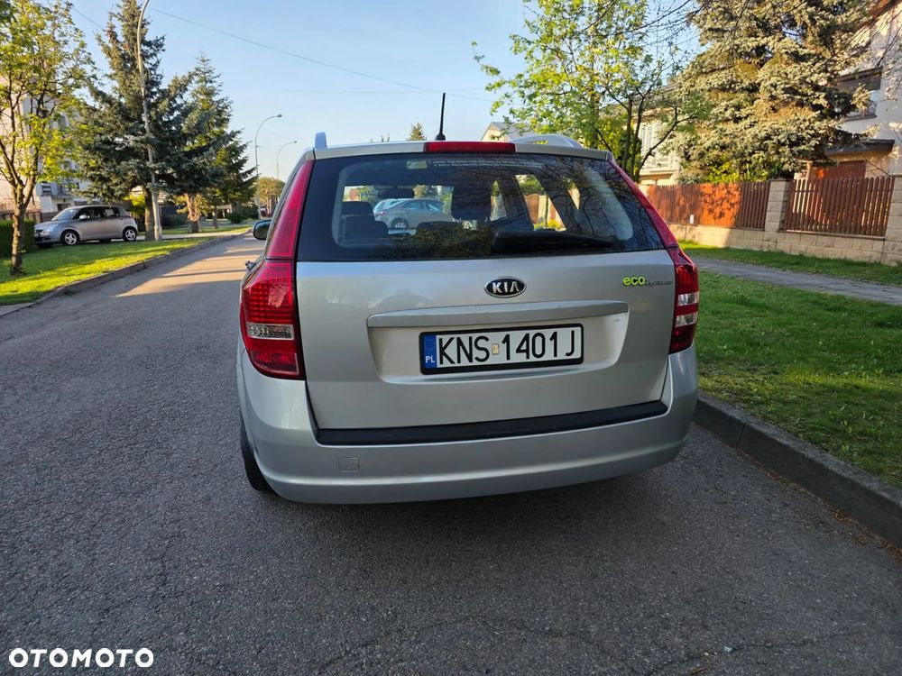 Kia Ceed 1.6 CRDi 90 Vision - 7