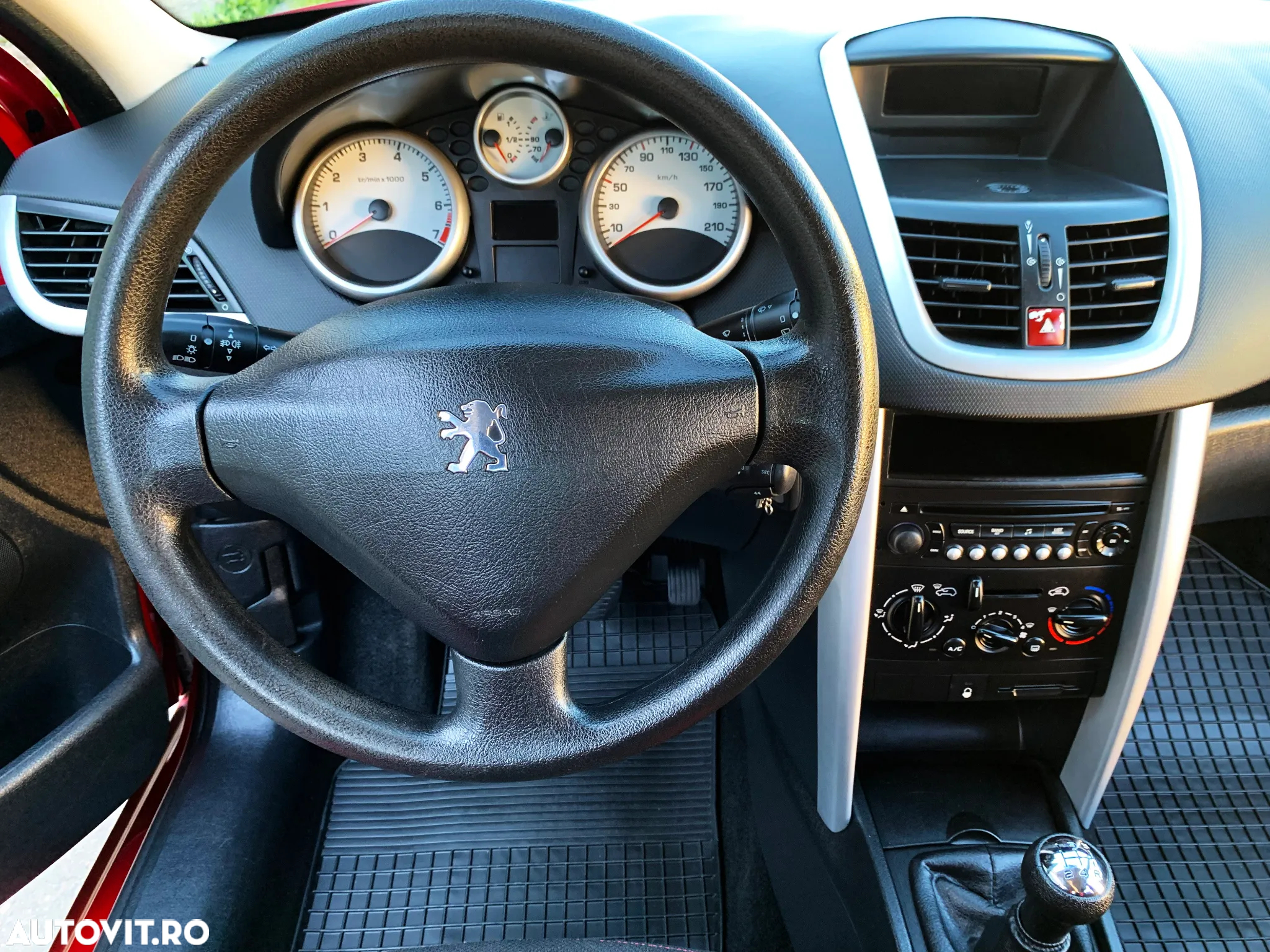 Peugeot 207 1.4E 16V Trendy - 11