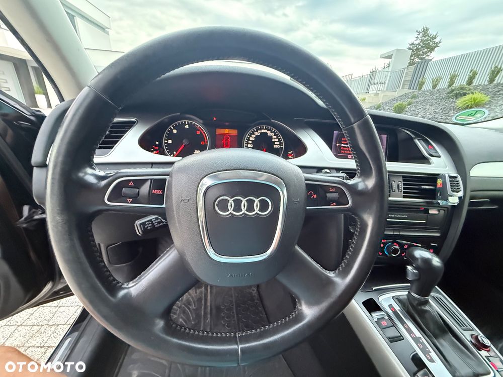 Audi A4 Avant 2.0 TDI Multitronic - 30