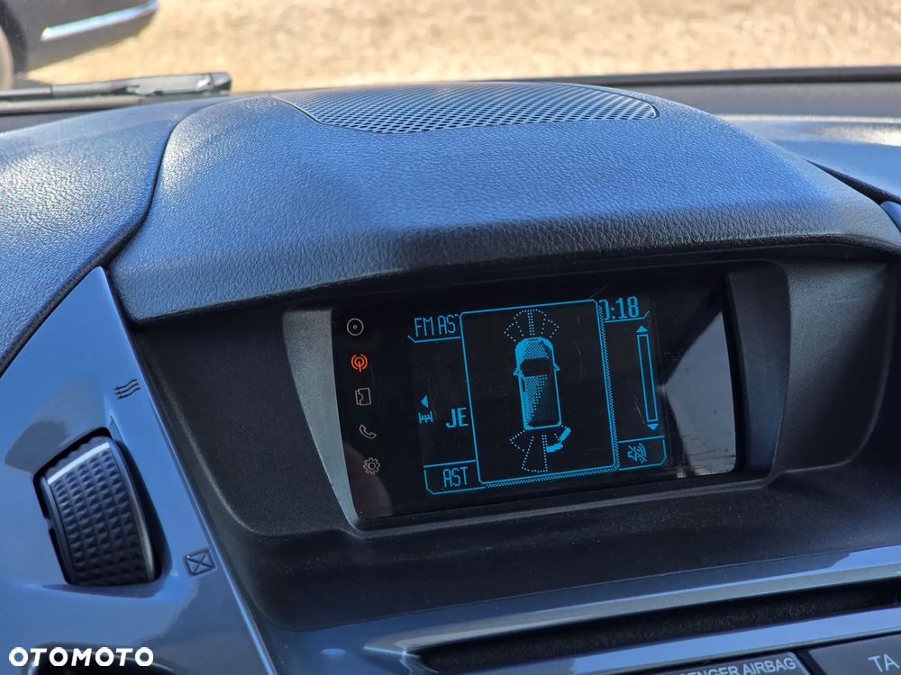 Ford Tourneo Connect Grand 1.6 TDCi Titanium - 12