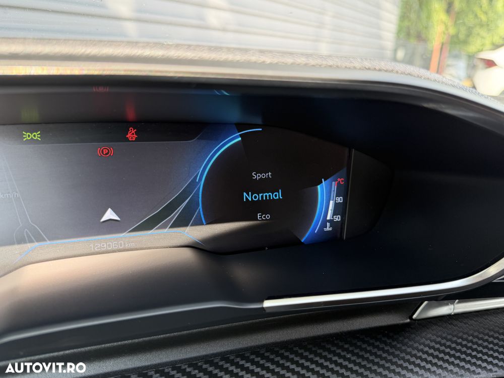 Peugeot 508 BlueHDi 130 Allure - 26