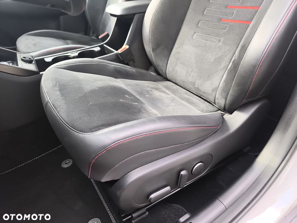 Hyundai Kona 1.6 T-GDI N-Line DCT - 12