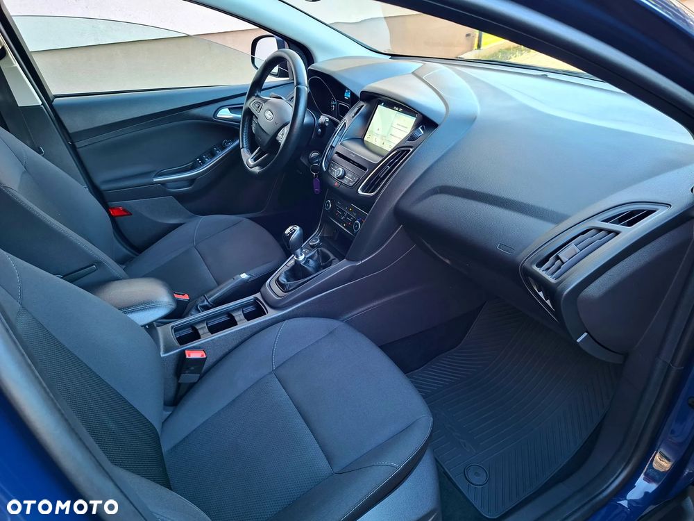 Ford Focus 1.0 EcoBoost STart-Stopp-System ACTIVE - 22