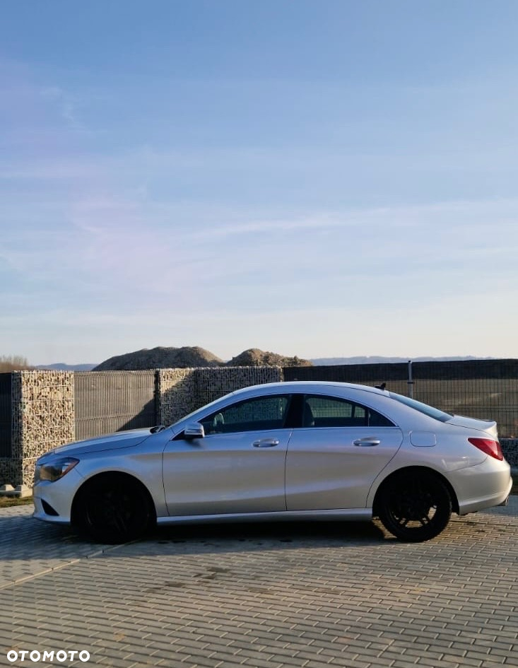 Mercedes-Benz CLA 250 7G-DCT - 11