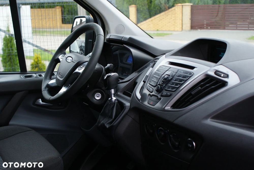 Ford Transit Custom - 13