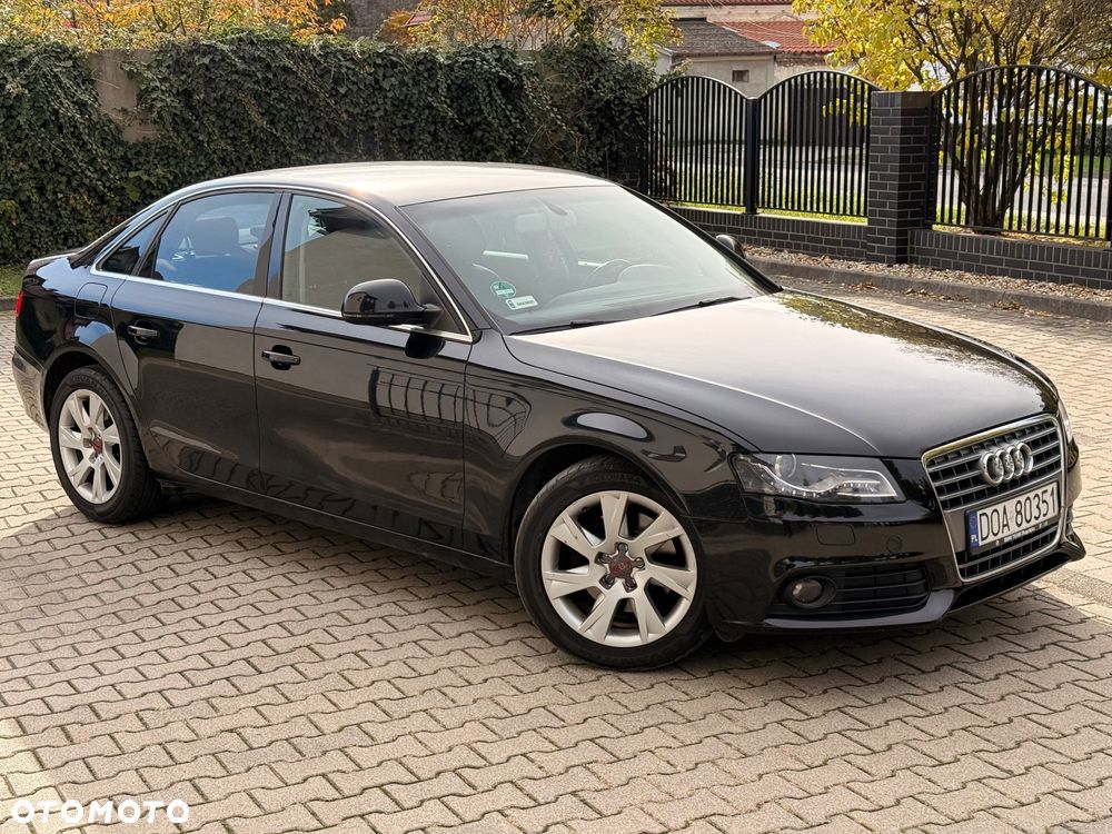 Audi A4 Limousine - 7