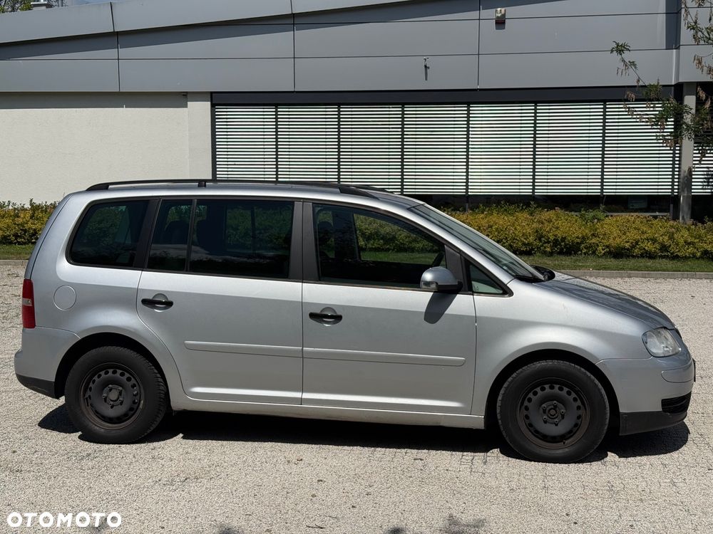 Volkswagen Touran 1.9 TDI Trendline - 4