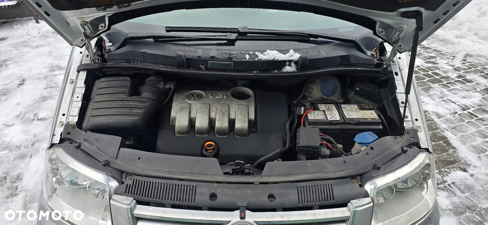 Volkswagen Sharan 2.0 TDI Basis - 17