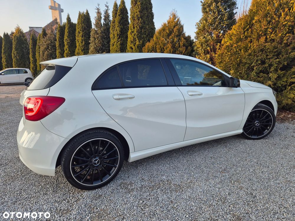 Mercedes-Benz Klasa A 180 (BlueEFFICIENCY) Urban - 17