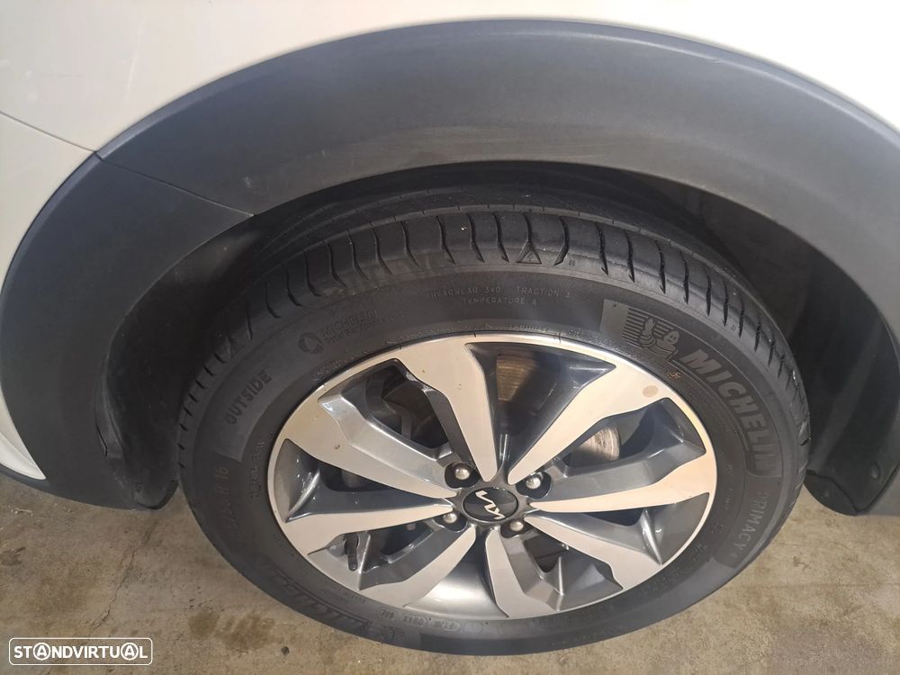 Kia Stonic 1.2 Urban - 5