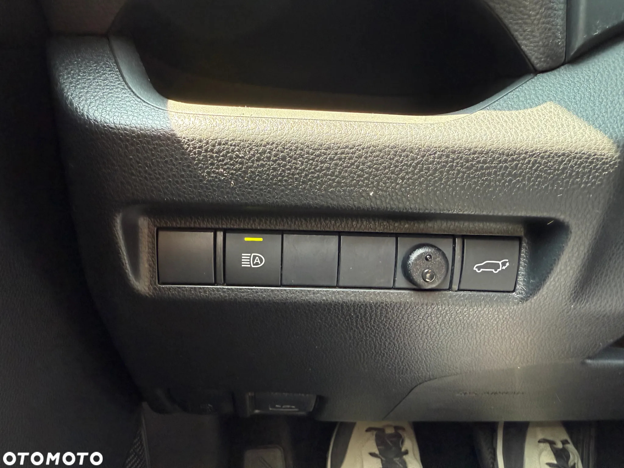 Toyota RAV4 2.0 Comfort 4x4 - 25