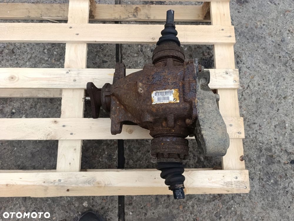 BMW E84 X1 TYLNY MOST DYFER 7593215 3.64 2.3D N47D20D - 1