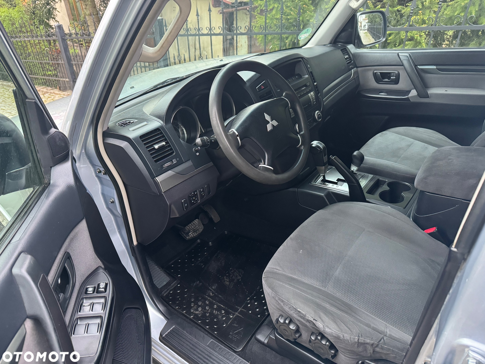 Mitsubishi Pajero 3.2 DI-D Automatik Instyle - 12