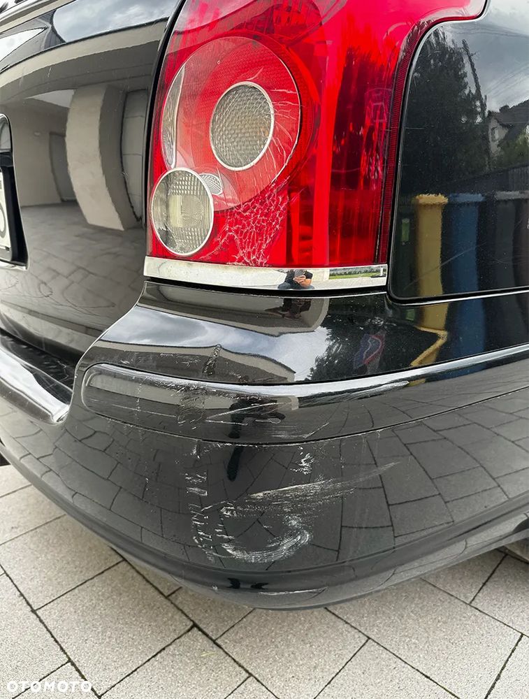 Toyota Avensis 2.0 D-4D Sol+NAVI - 16