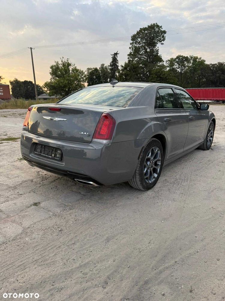 Chrysler 300s - 2