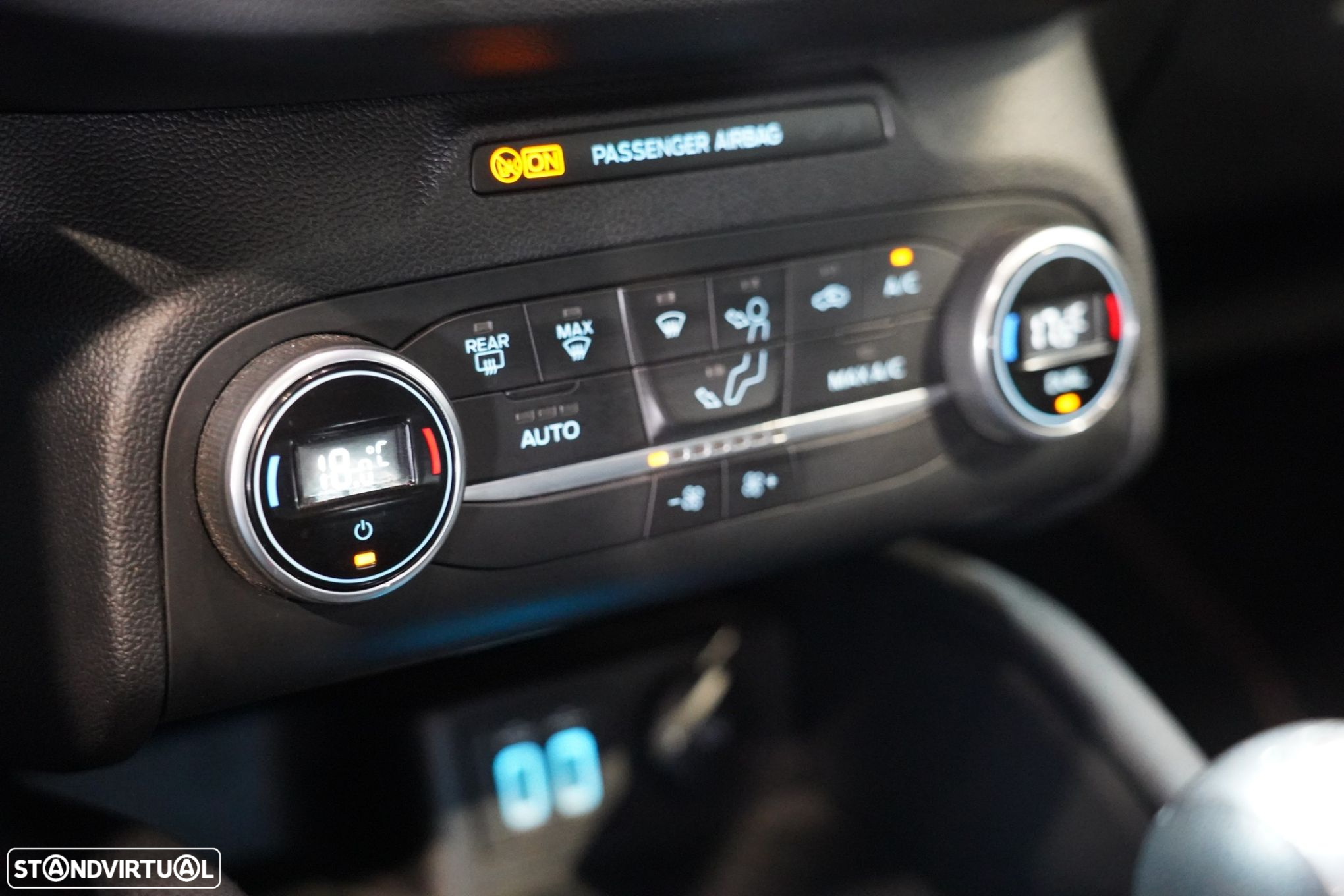 Ford Focus 1.0 EcoBoost ST-Line - 13
