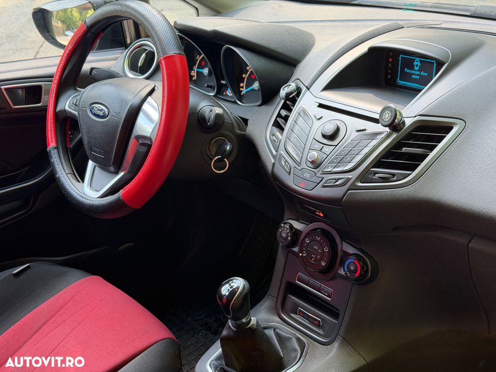 Ford Fiesta 1.0 Start Stop Titanium - 17