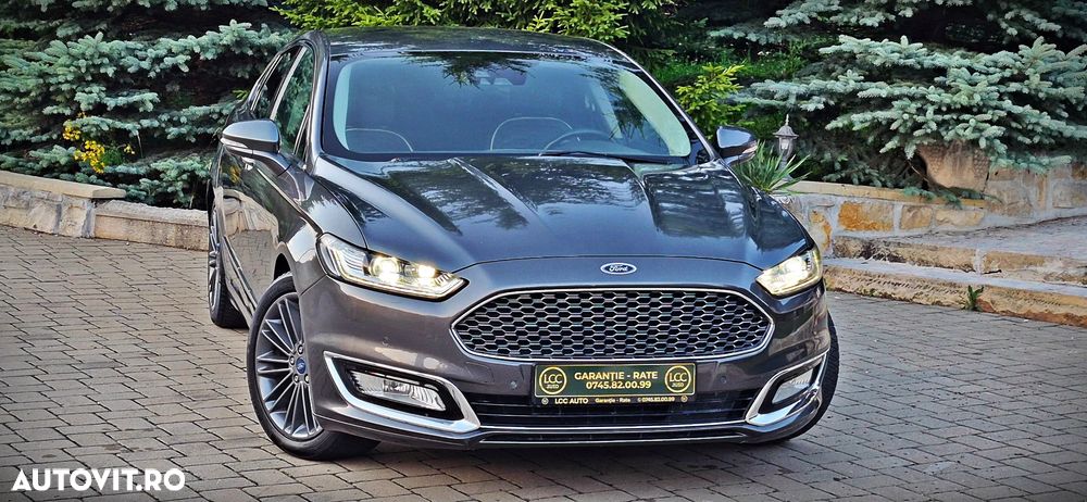 Ford Mondeo 2.0 HEV Vignale - 23