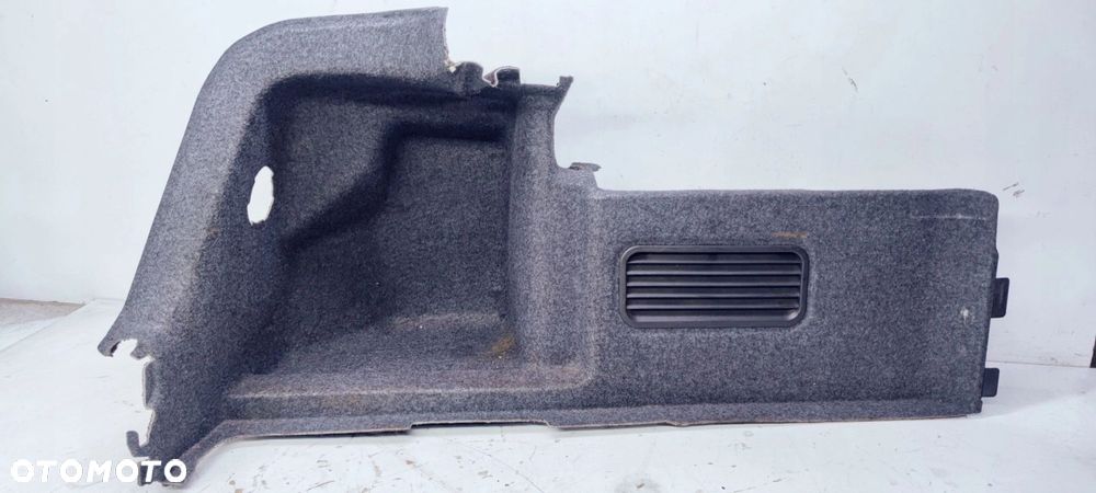 TAPICERKA BOCZEK BAGAŻNIKA LEWA AUDI A4 B6 8H0863887A 2Z3 - 1