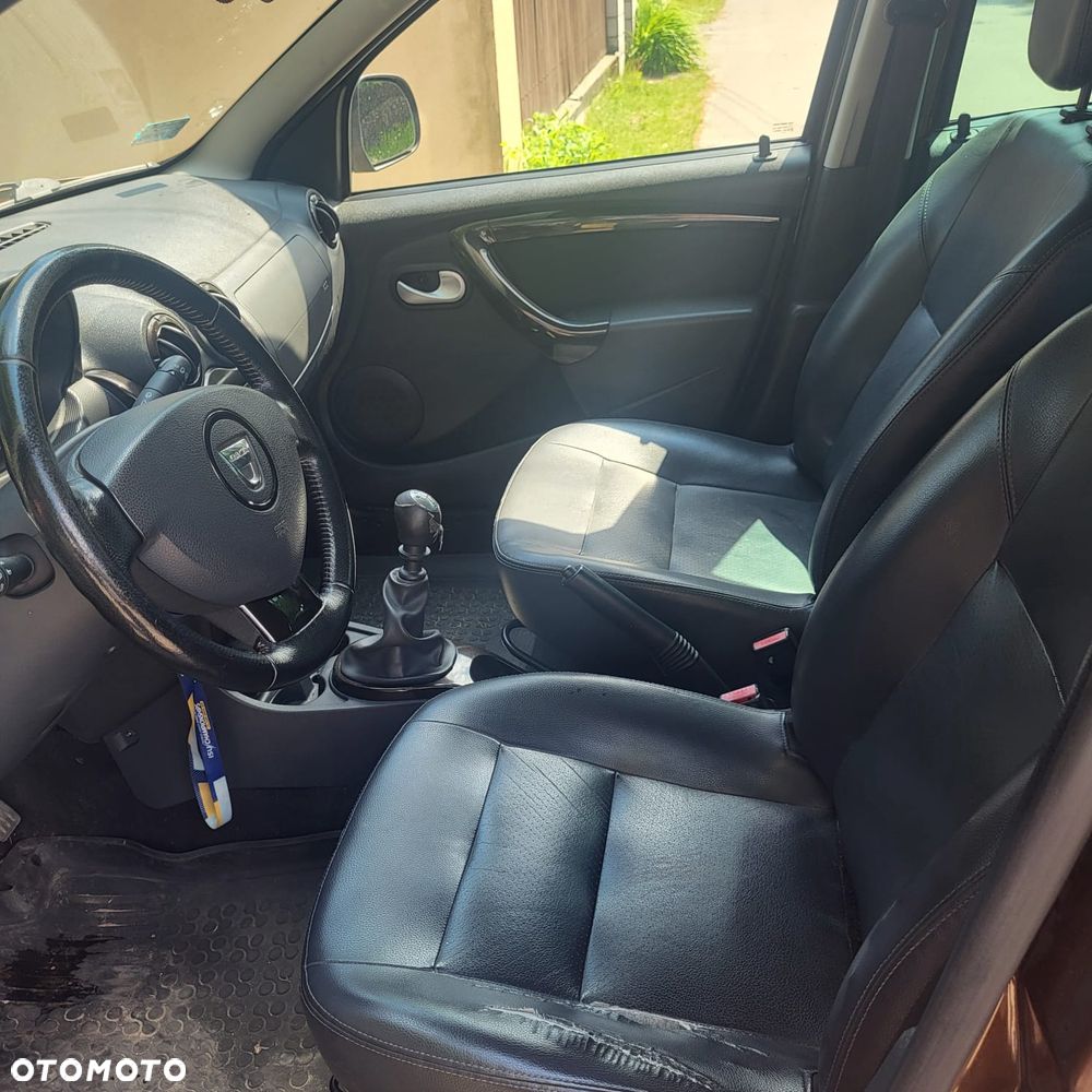 Dacia Duster dCi 110 FAP 4x4 Laureate - 4