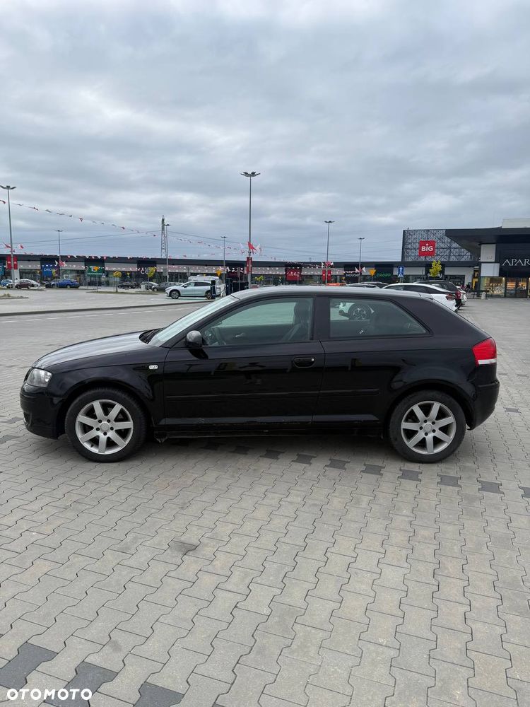 Audi A3 3-drzwiowe 1.6 Ambiente - 4