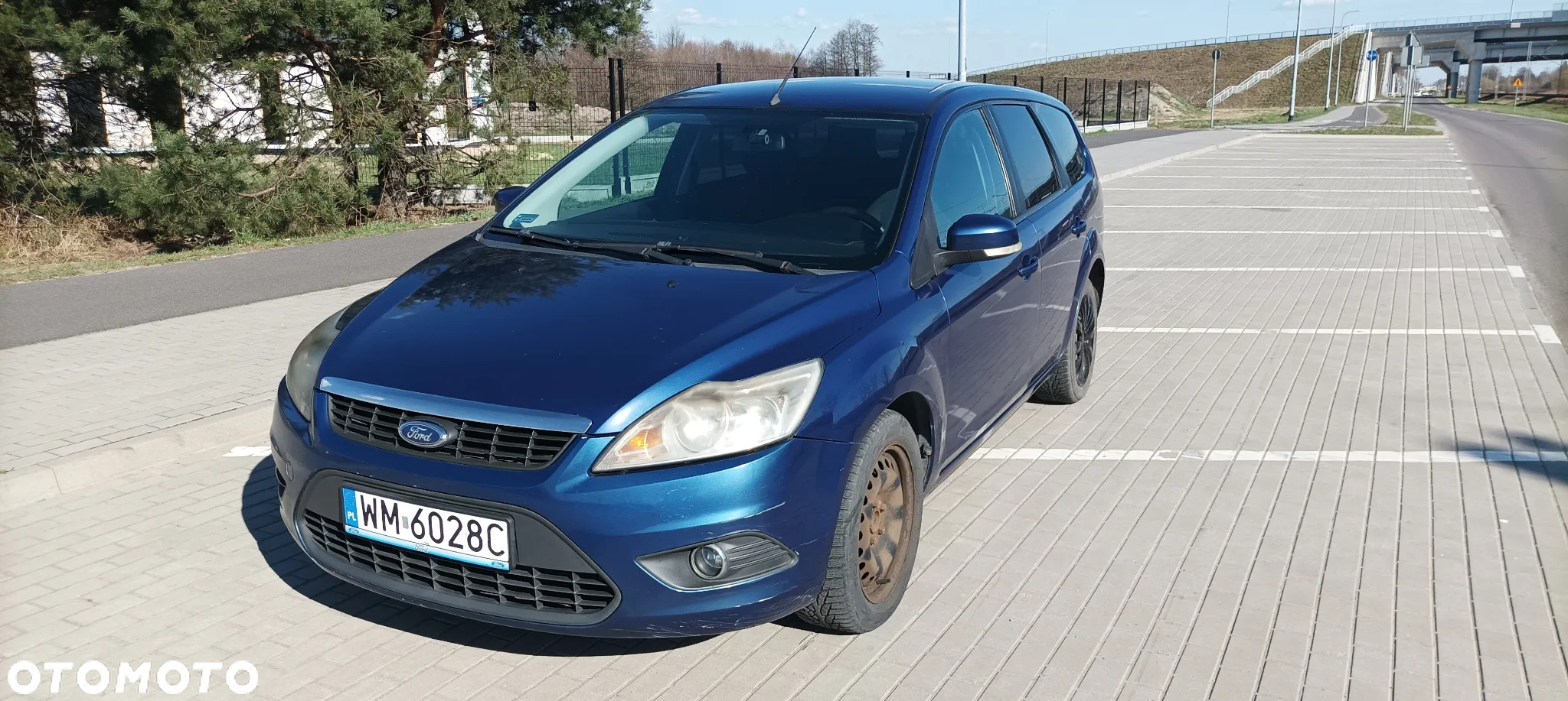 Ford Focus 1.6 16V Titanium - 2