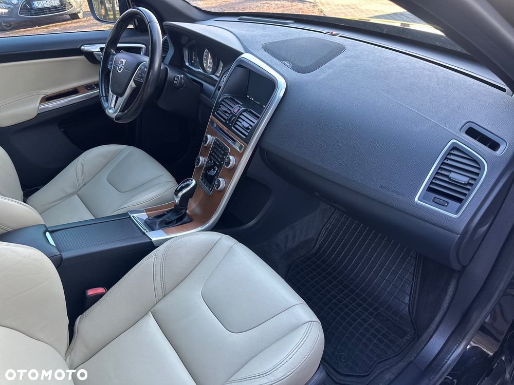 Volvo XC 60 T5 Powershift Summum - 7