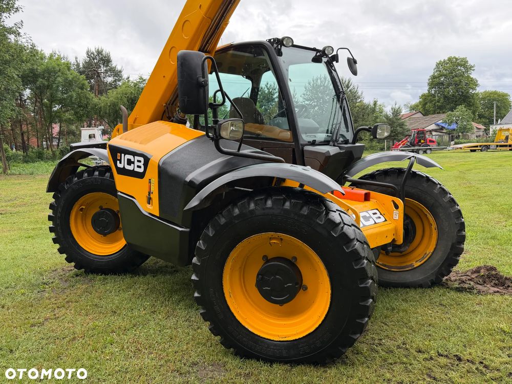 JCB 531-70 Turbo Powershift Ładowarka teleskopowa Widły łyżka - 23