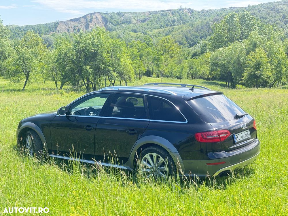 Audi A4 Allroad 3.0 TDI Stronic - 24
