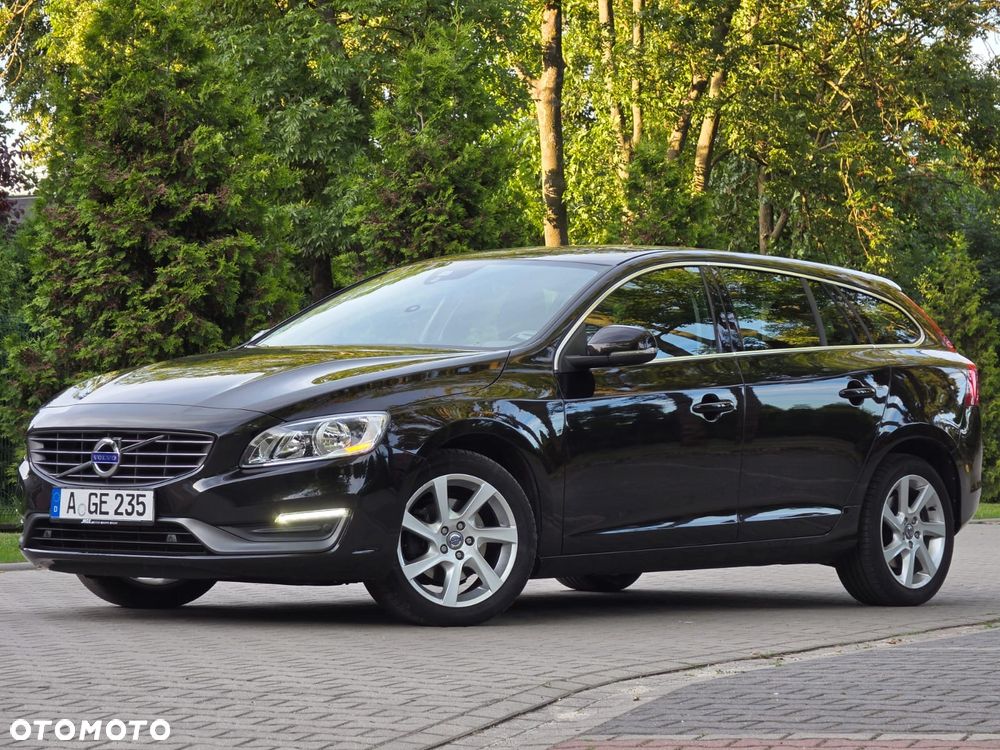 Volvo V60 T3 Edition - 1