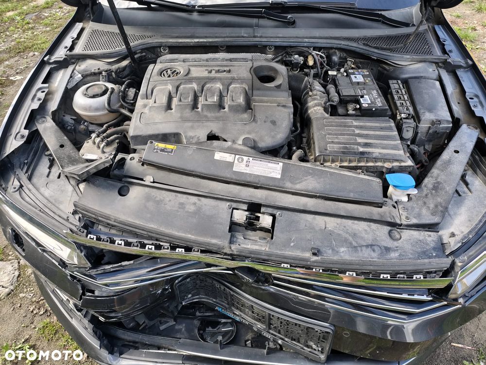 Volkswagen Passat 2.0 TDI SCR DSG Comfortline - 12