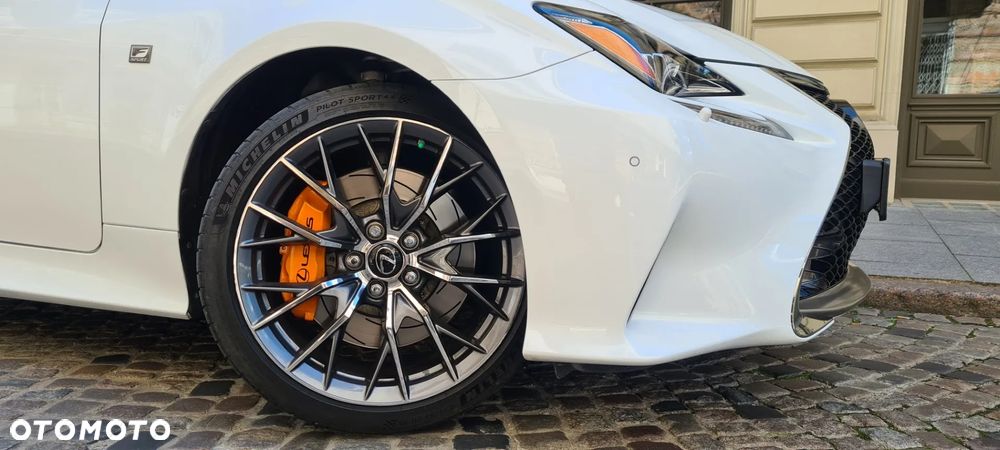 Lexus RC 200t / 300 F Sport - 14