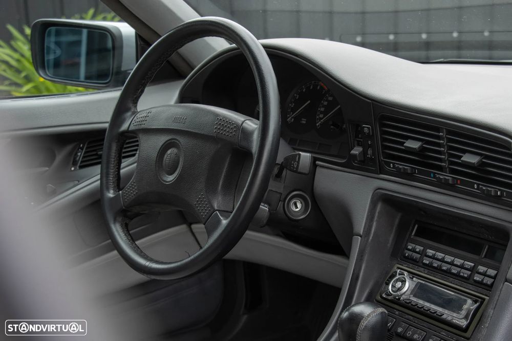 BMW 850 i A - 24