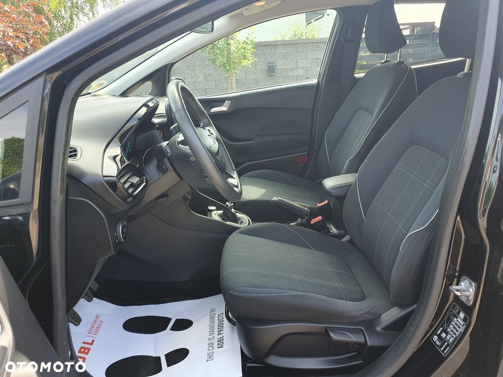 Ford Fiesta 1.0 EcoBoost S&S TITANIUM - 23