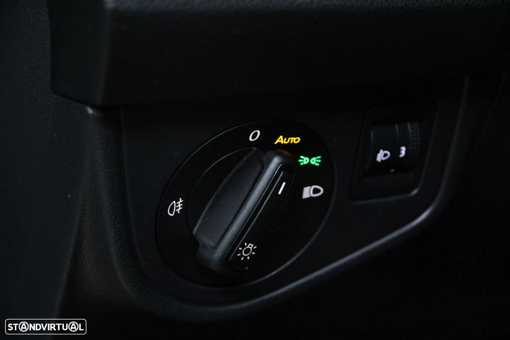 VW Taigo 1.0 TSI Urban - 14