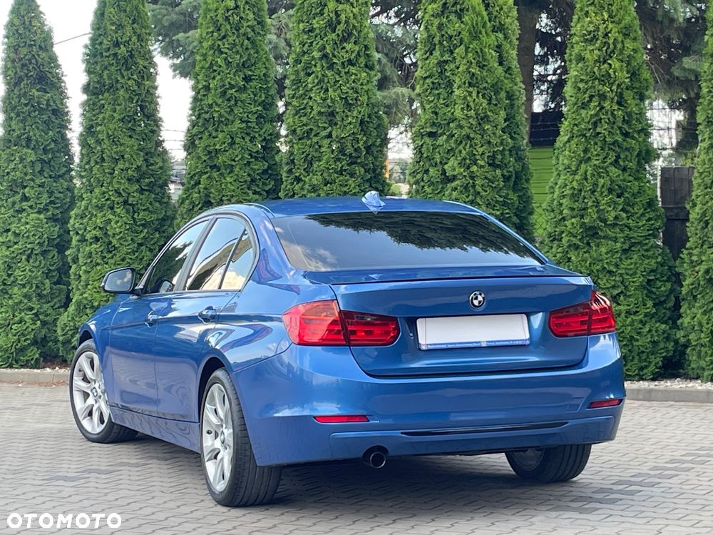 BMW Seria 3 320d Efficient Dynamics Luxury Line Purity sport - 14