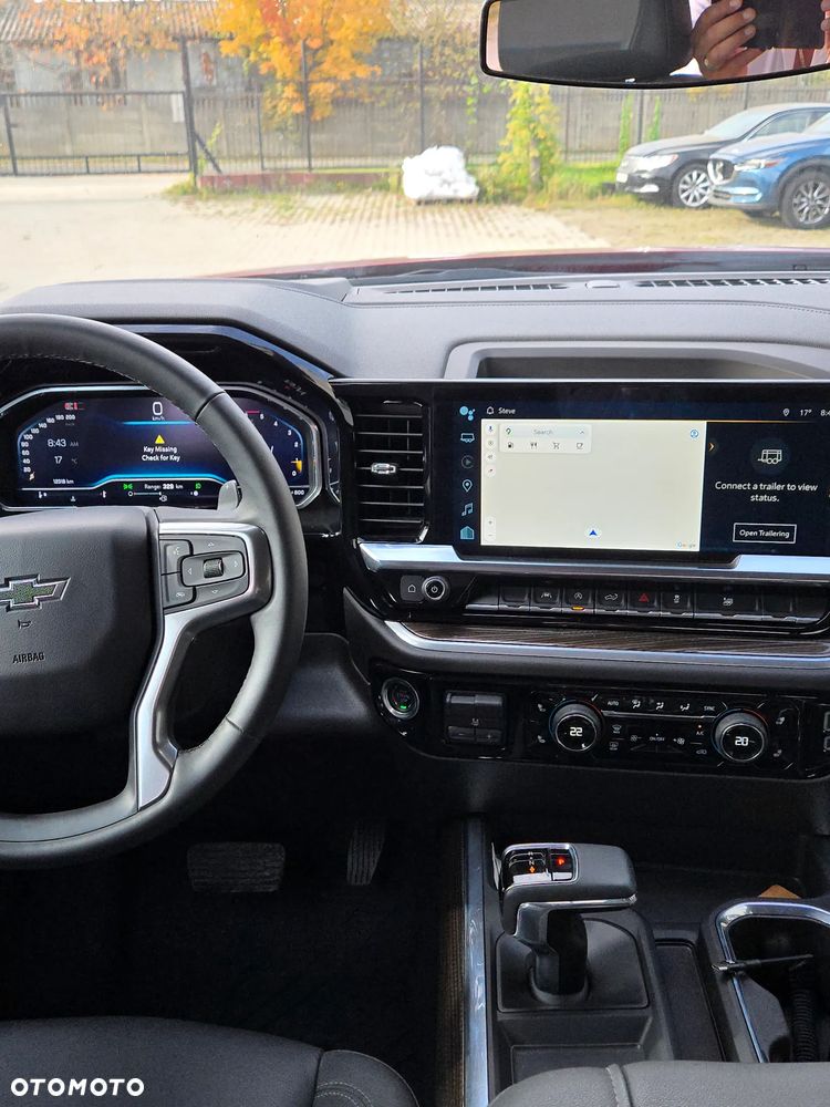 Chevrolet Silverado - 7