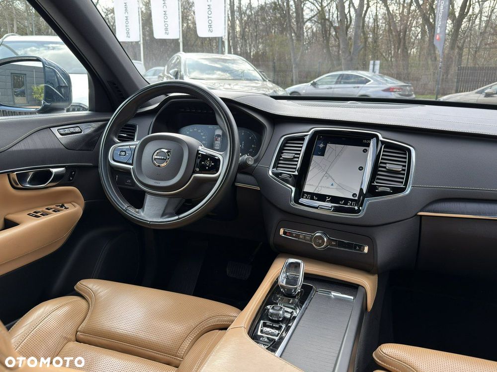 Volvo XC 90 - 27