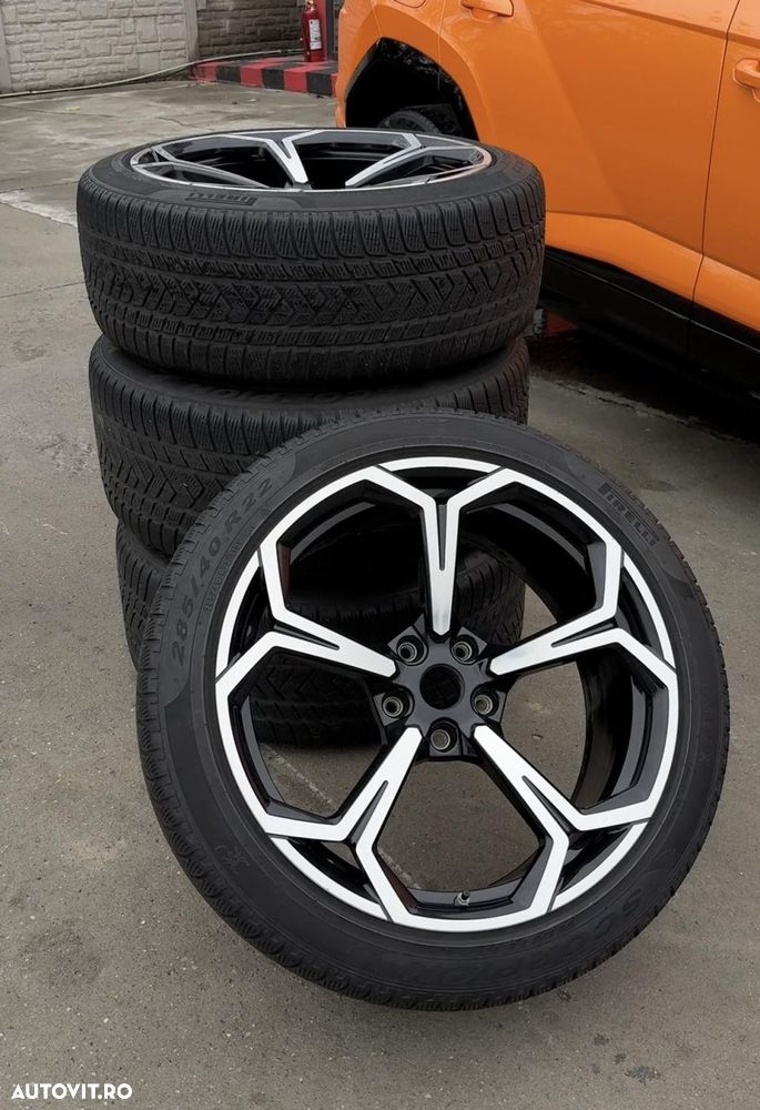 Lamborghini URUS - 14