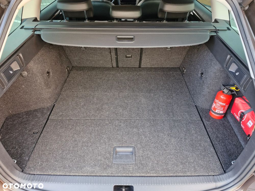 Skoda Octavia 2.0 TDI SCR Clever DSG - 34