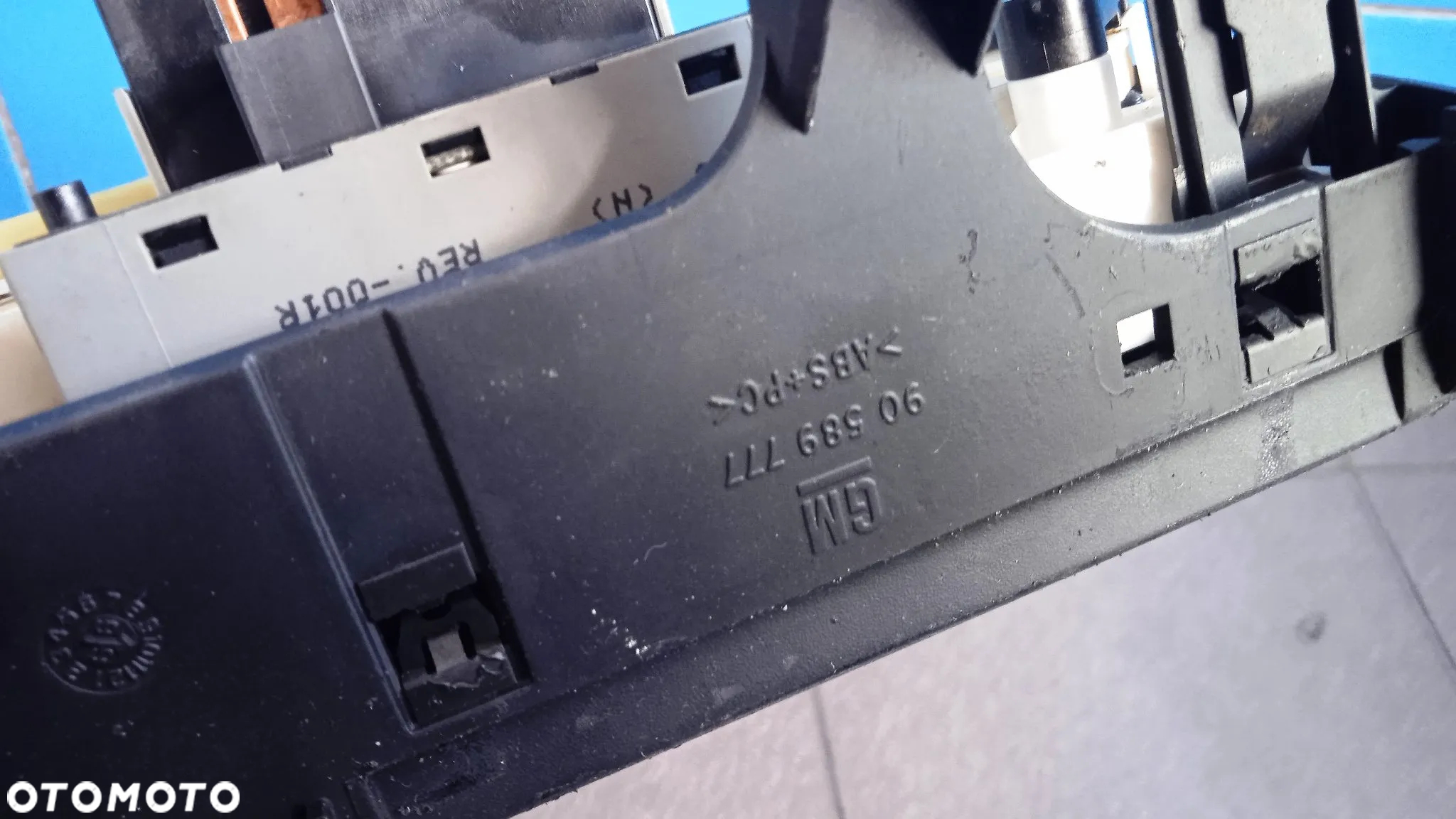 Panel nawiewu klimatyzacji Zafira A 08111999 Behr 56341 - 5