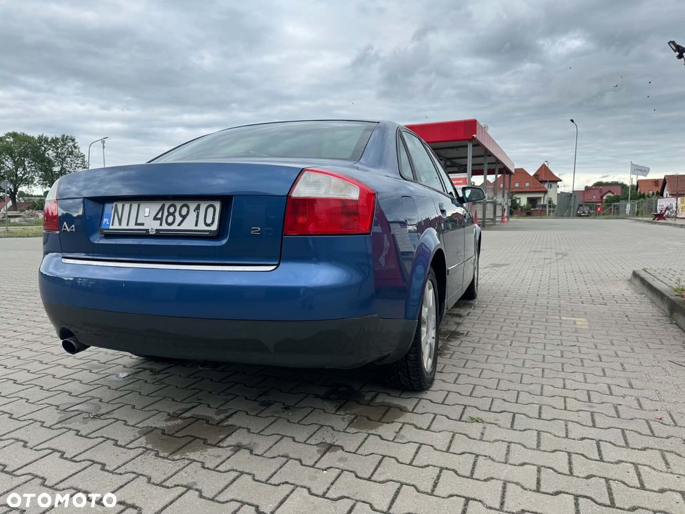 Audi A4 Limousine - 2