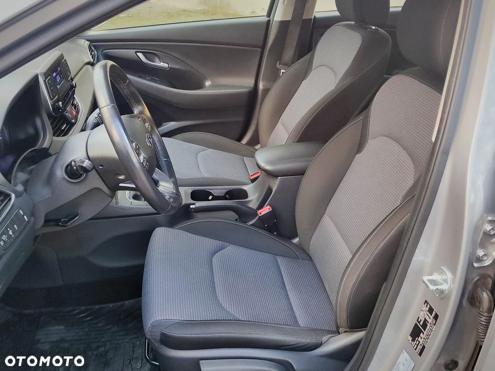 Hyundai i30 1.5 DPI Modern - 3