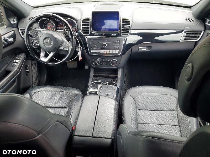 Mercedes-Benz GLS - 3