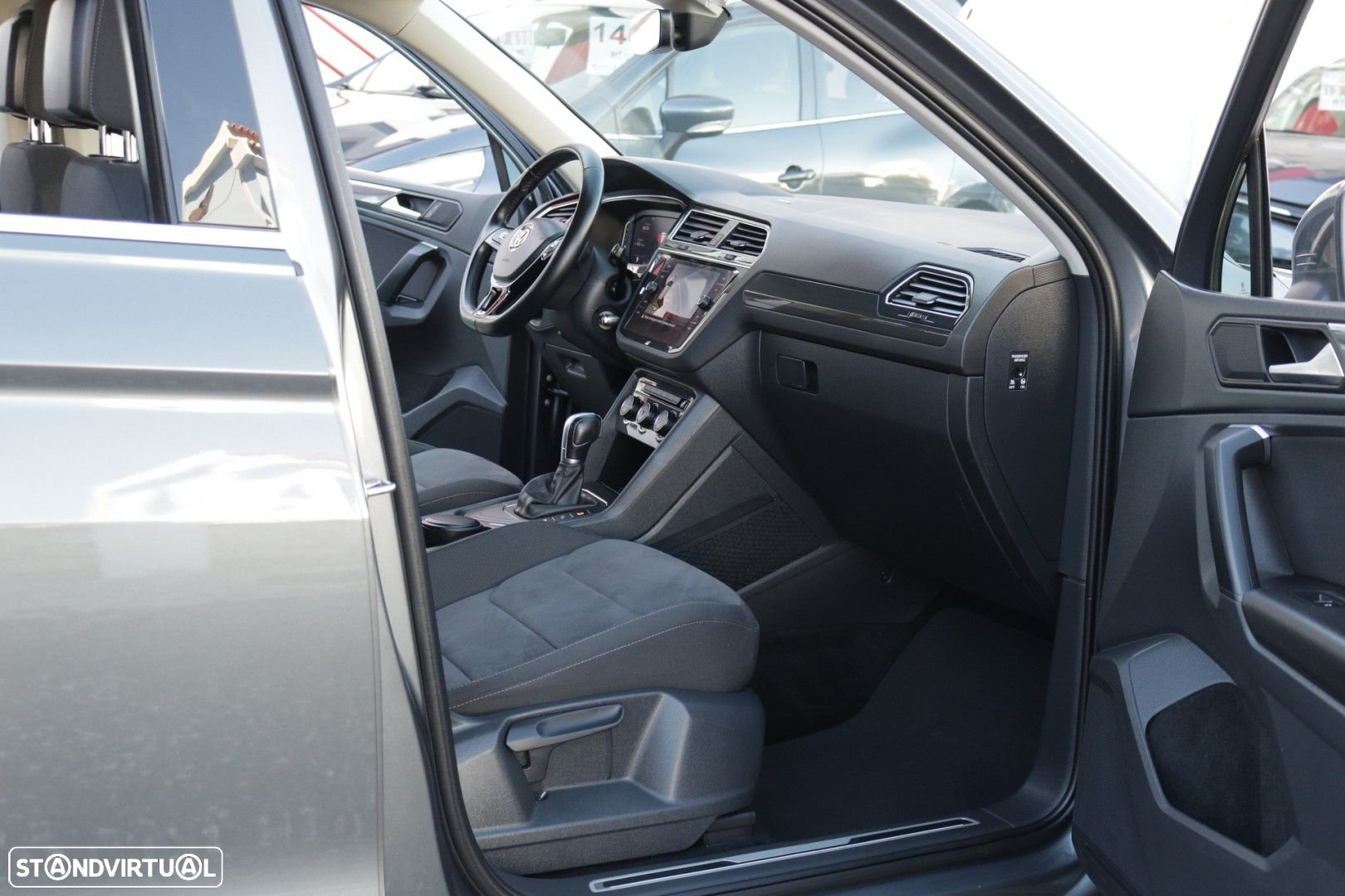 VW Tiguan 2.0 TDI Highline DSG - 21