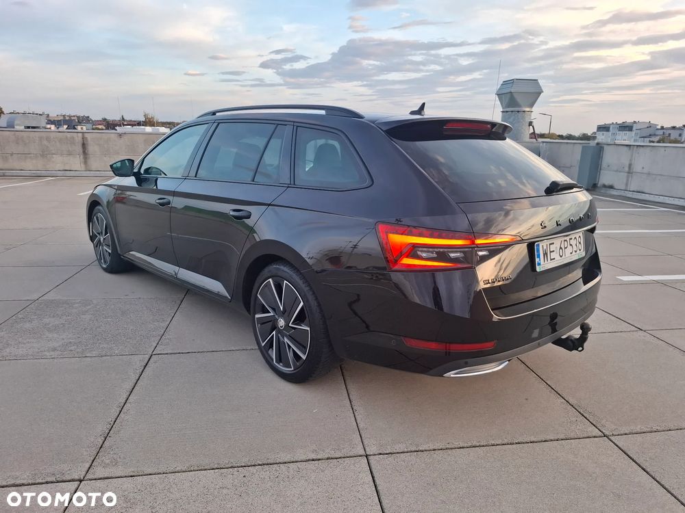 Skoda Superb 2.0 TDI SCR Sportline DSG - 7