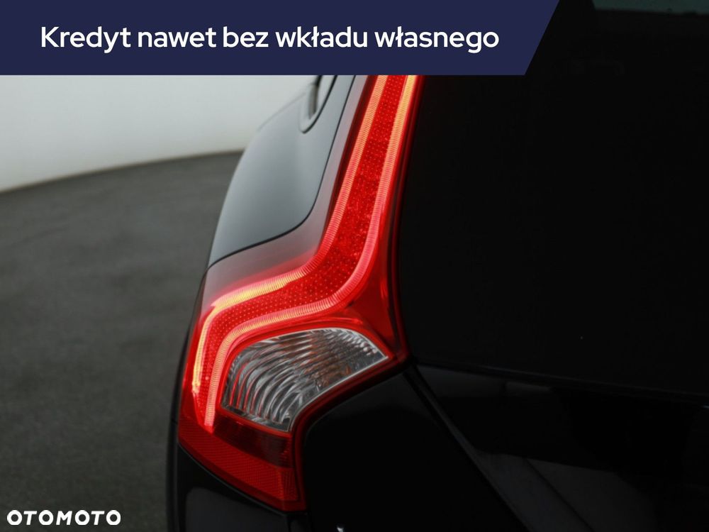 Volvo V60 Cross Country - 19